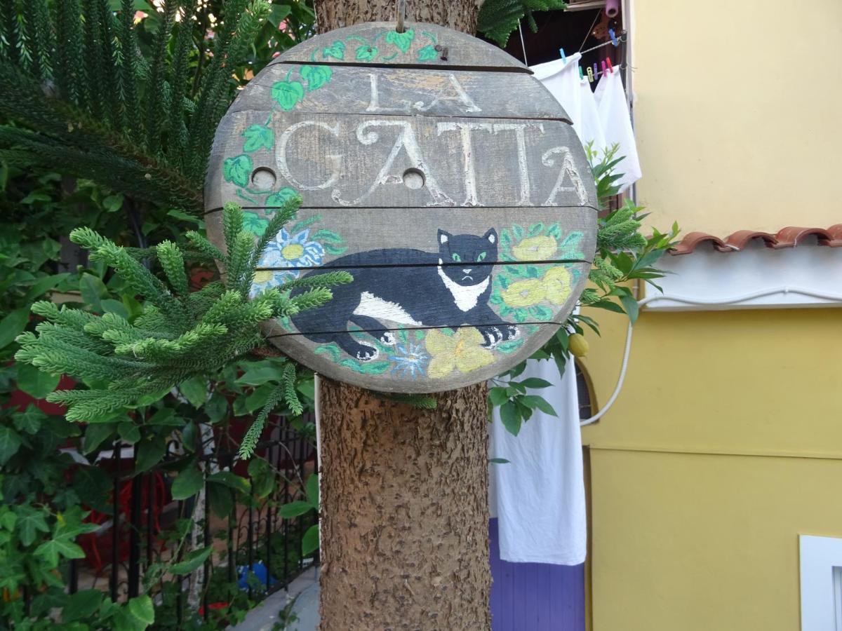 La Gatta Studio Gaios Bagian luar foto