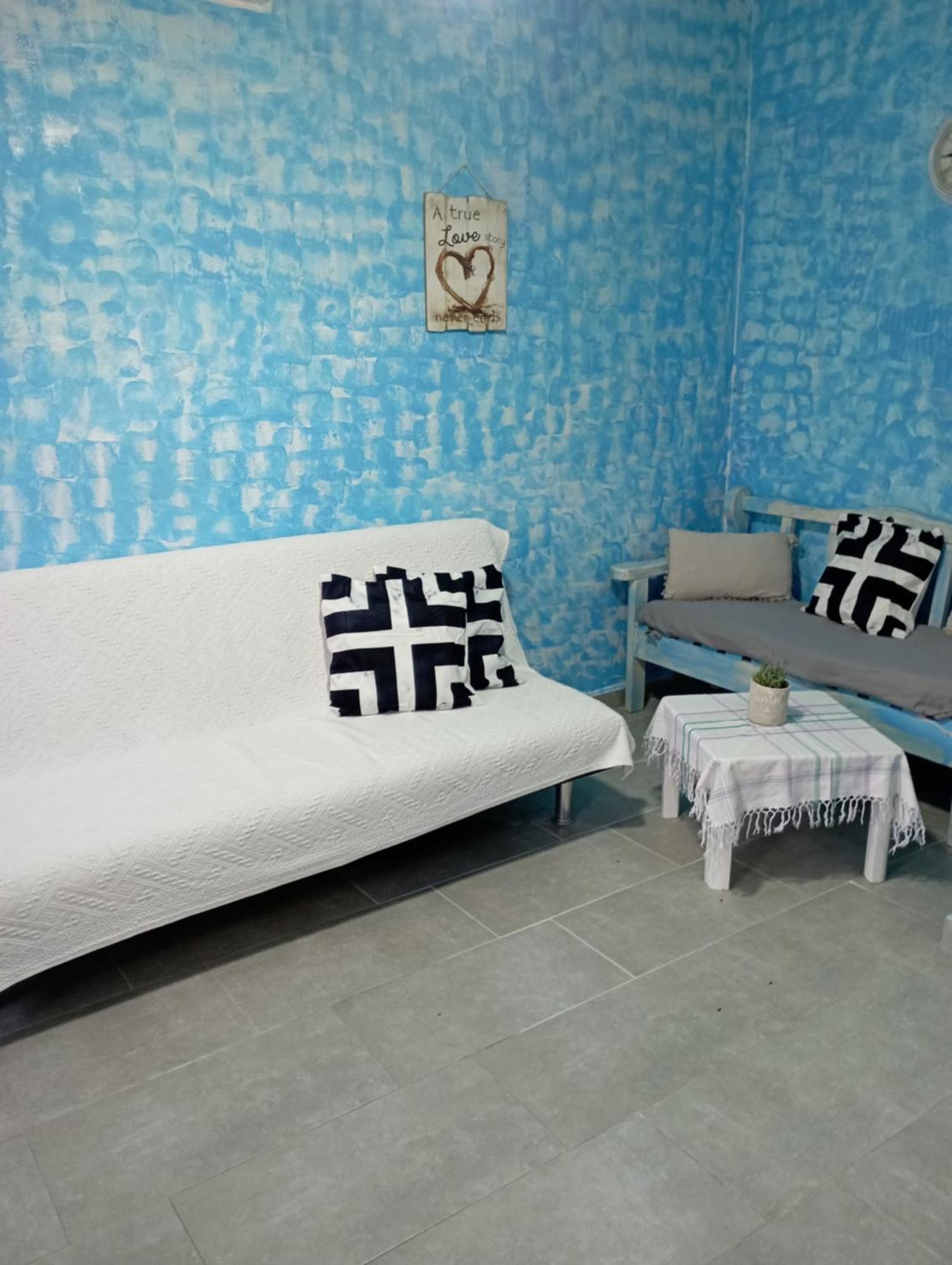 La Gatta Studio Gaios Ruang foto