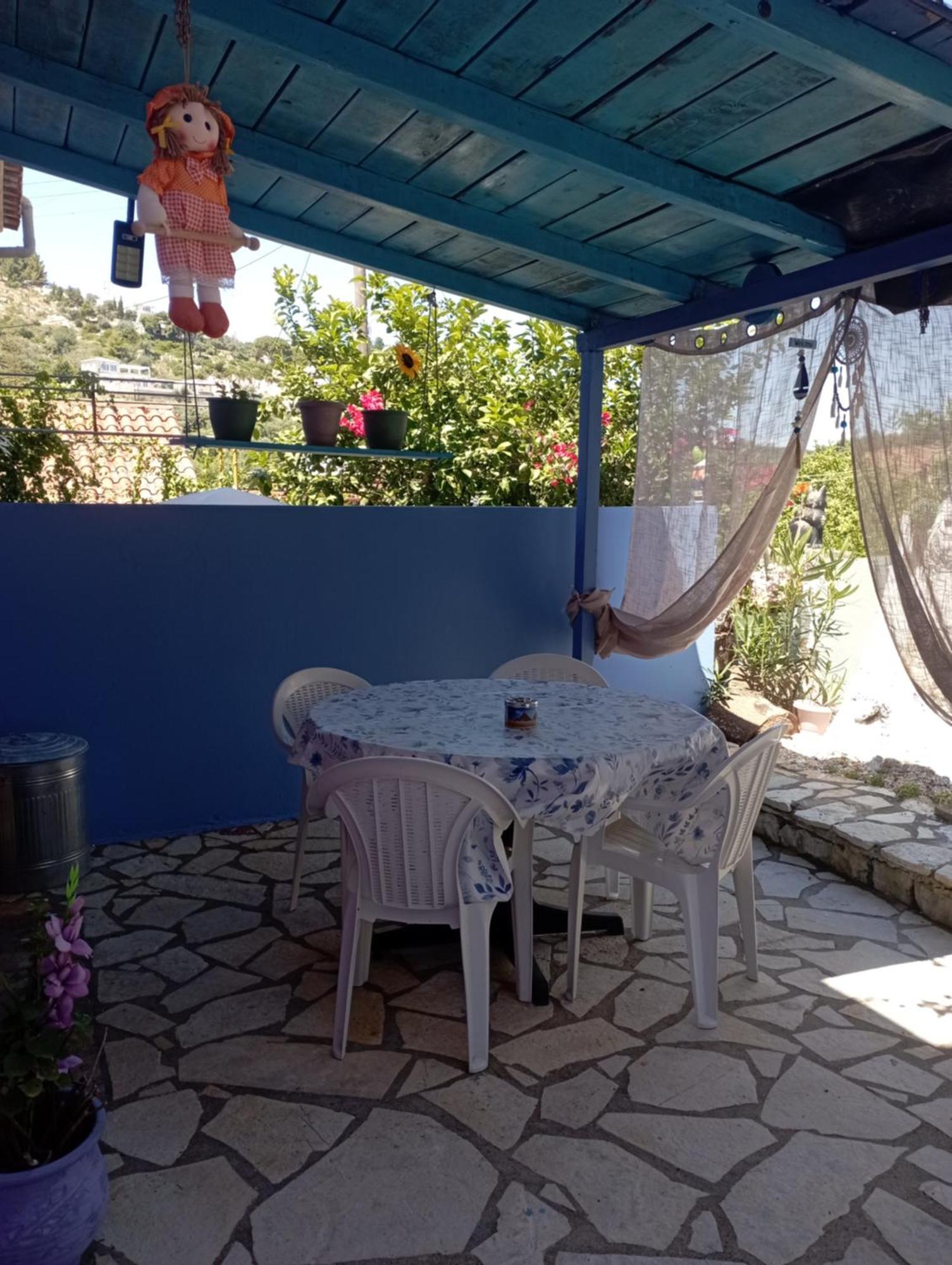 La Gatta Studio Gaios Ruang foto